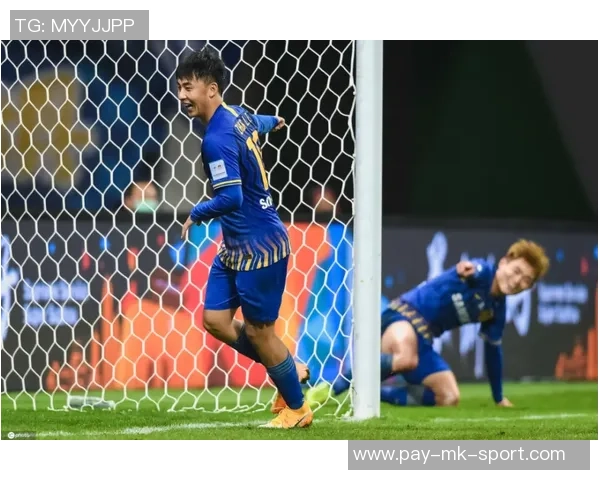 巴卡尔在足球赛场上的崛起与未来发展潜力分析 巴卡尔在足球赛场上的崛起与未来发展潜力分析